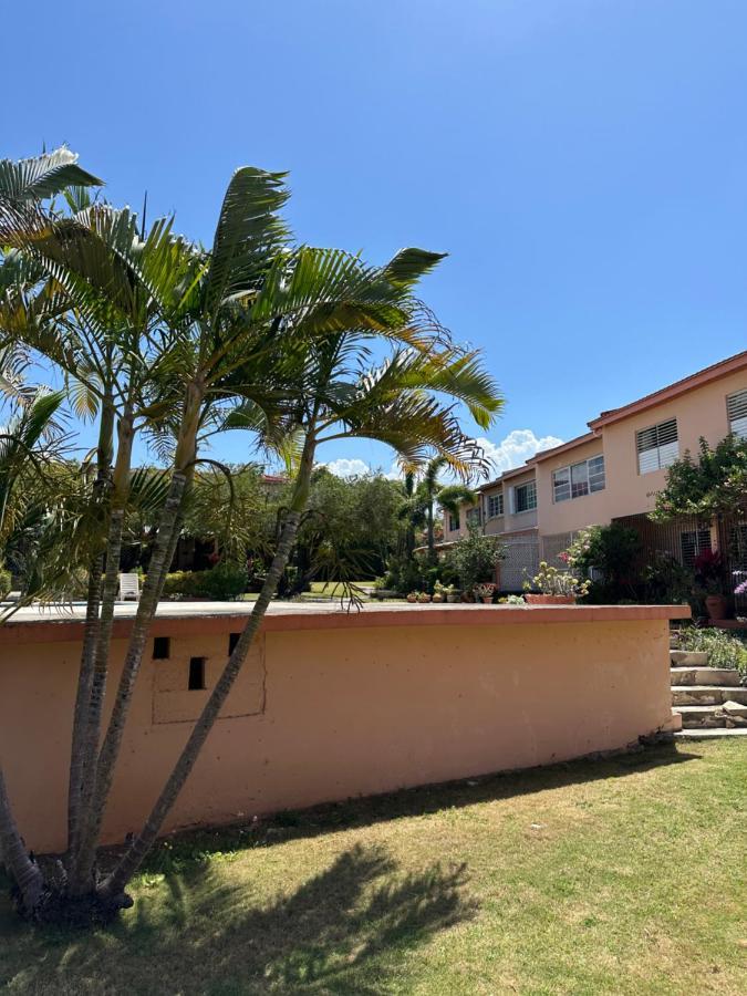 Remarkable 1-Bed Apartment In Montego Bay Exteriör bild